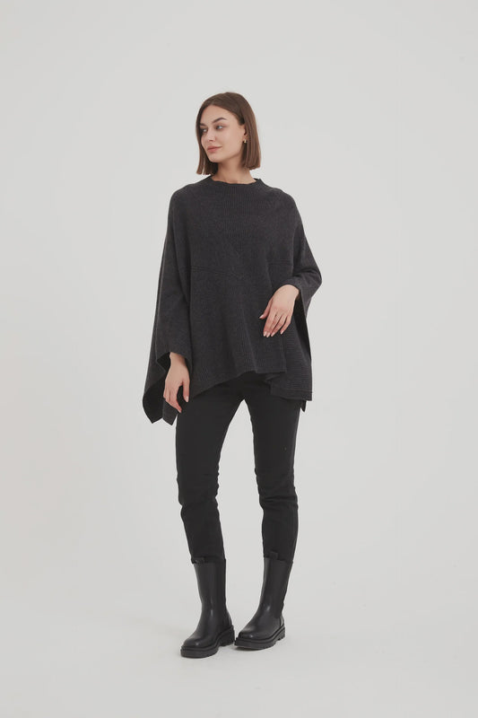 V Detail Oversized Knit Charcoal (One Size)