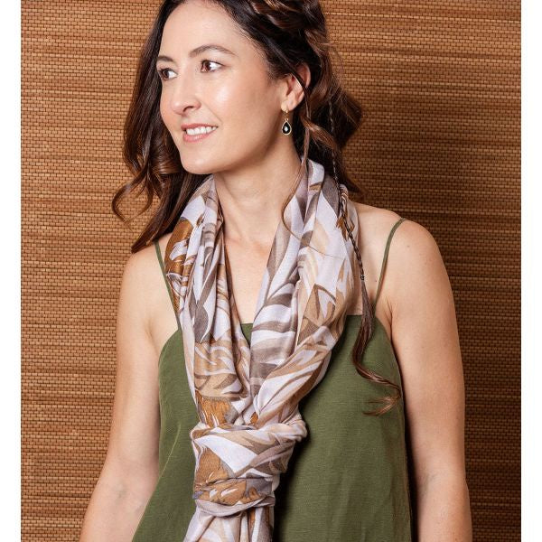 Fairhill Almond Scarf