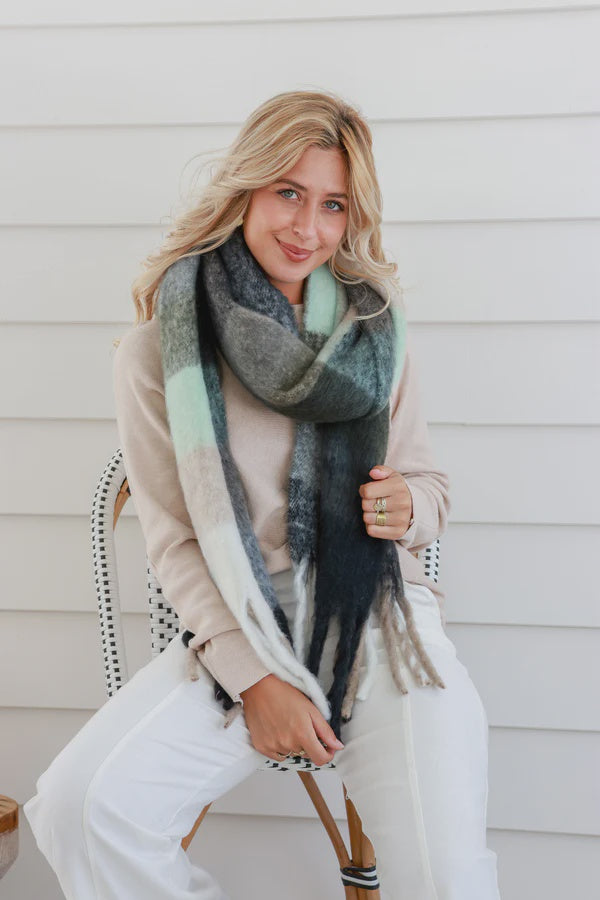 Amy Mint Scarf