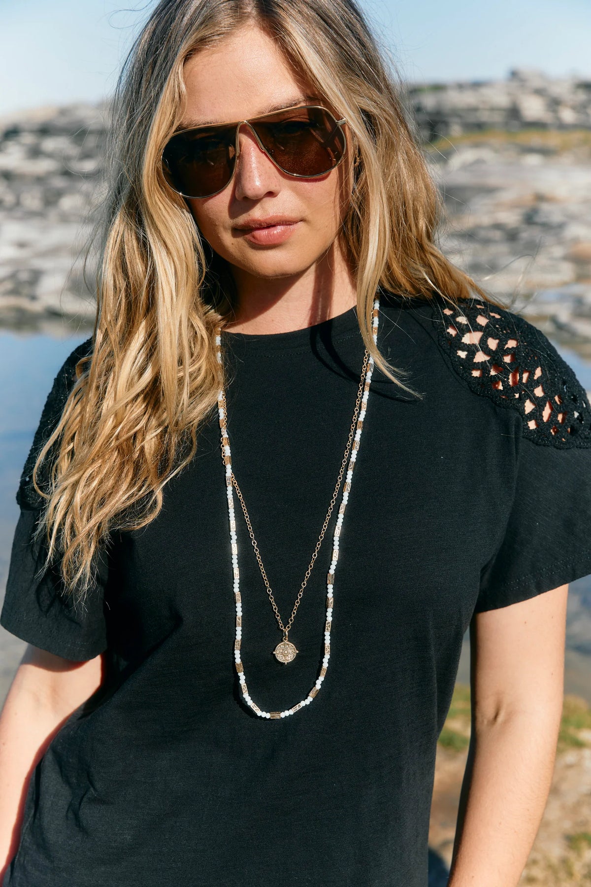 Frida Necklace - Gold/White