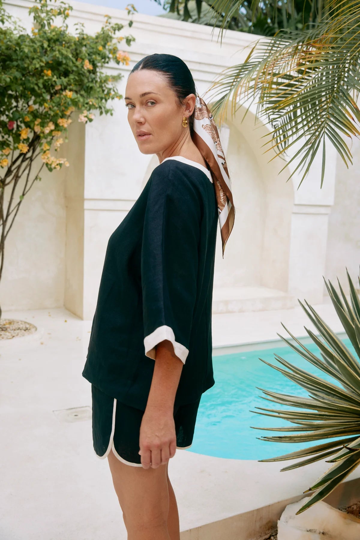 Maris Splice Short - Black/Tusk