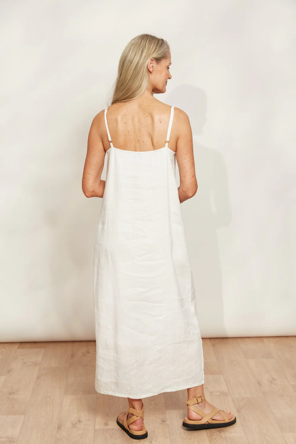 Sojourn Tank Maxi Opal