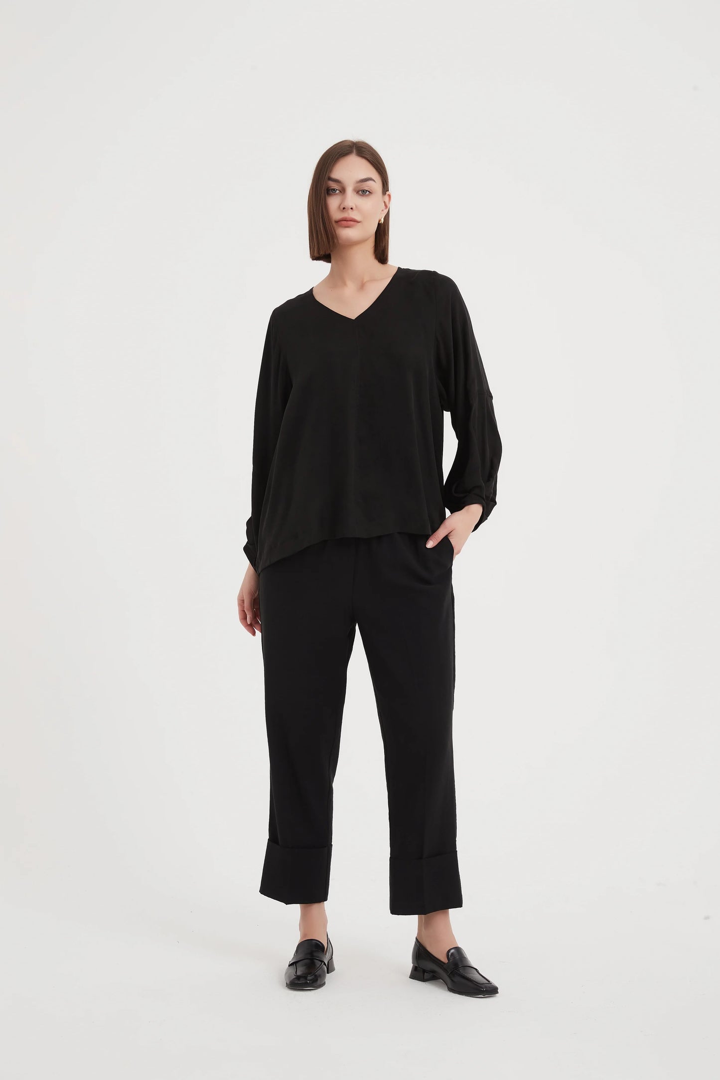 BISHOP LONG SLEEVE LINEN TOP BLACK