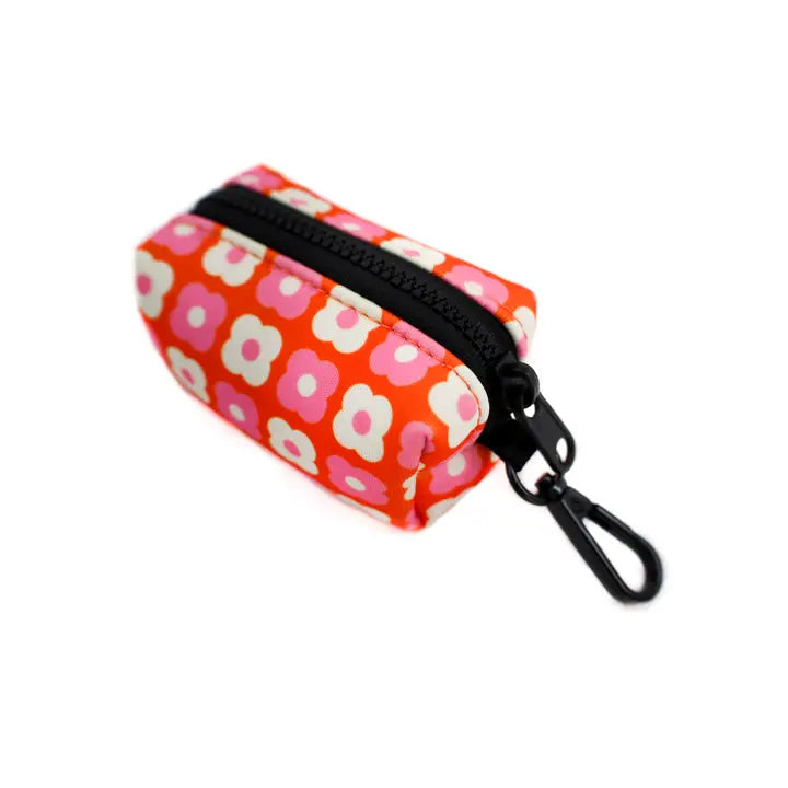 Pink Checkered Daisies - Poop Bag Holder