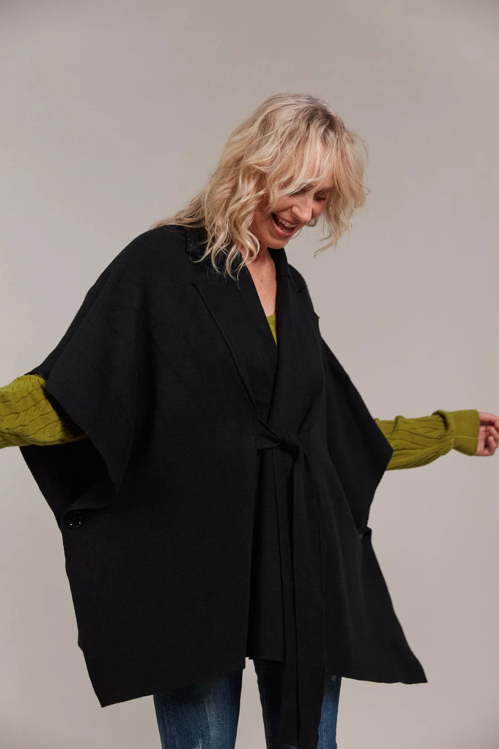 Palmer Knit Cape One Size - Black