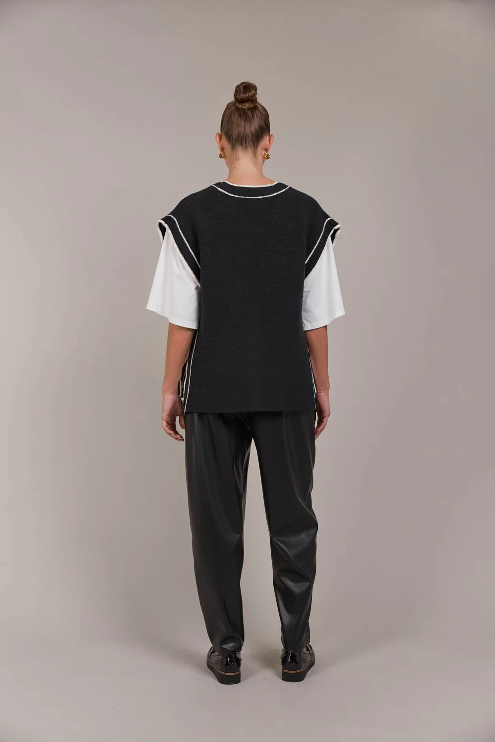 Avino Knit Vest - Black