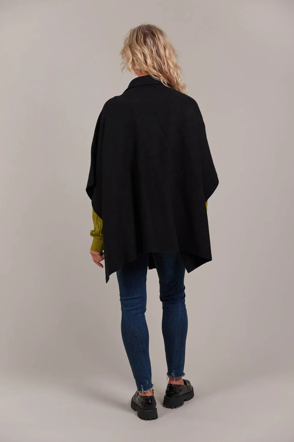 Palmer Knit Cape One Size - Black