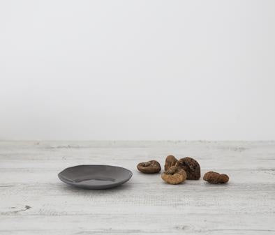 Flax Saucer Charcoal