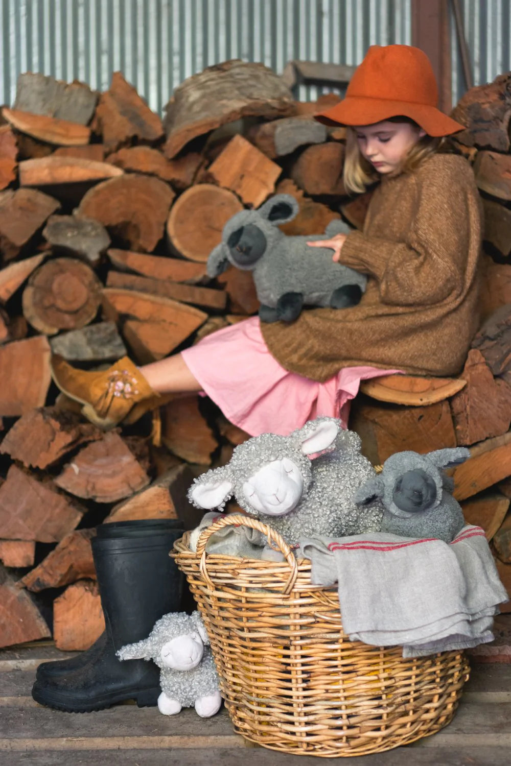 Charlotte The Sheep Black