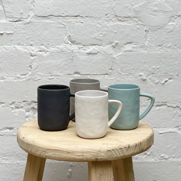 Flax Mug Charcoal