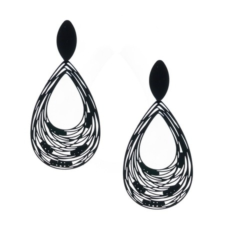 Filigree Tear Drop Earrings Black