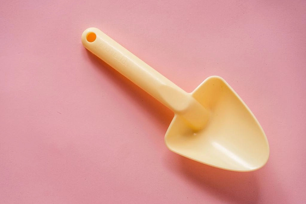 Little Diggers Spade (Assorted Colours)