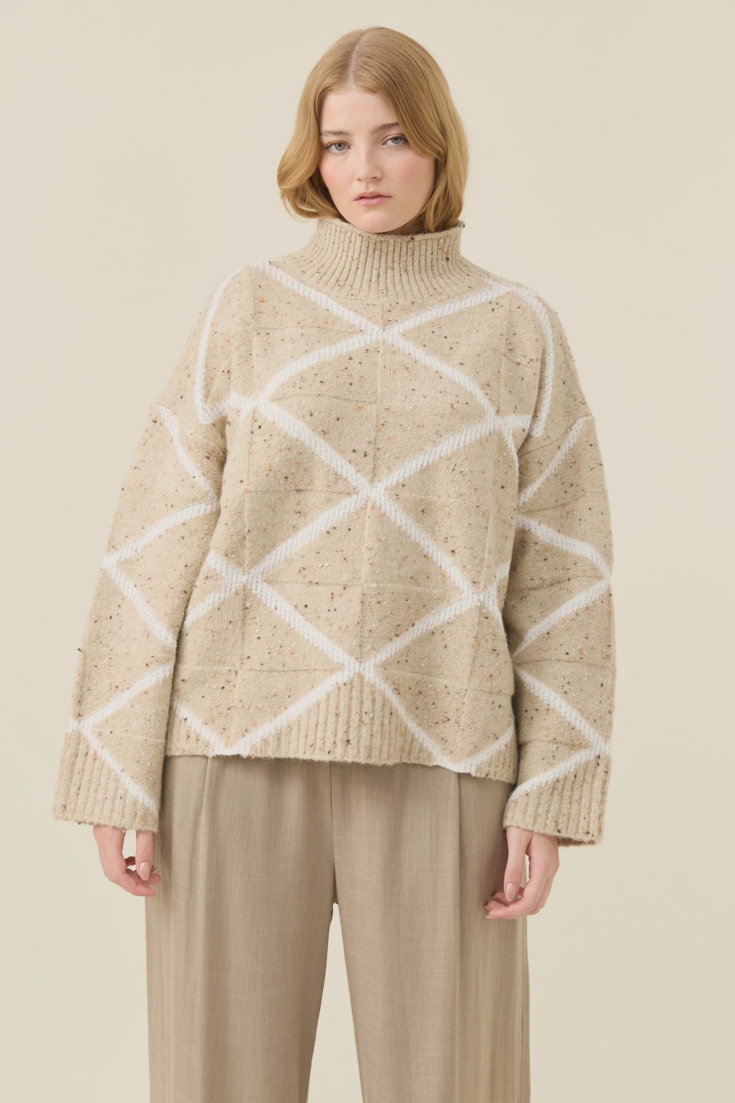 Mckenna Diamond Jumper - Stone