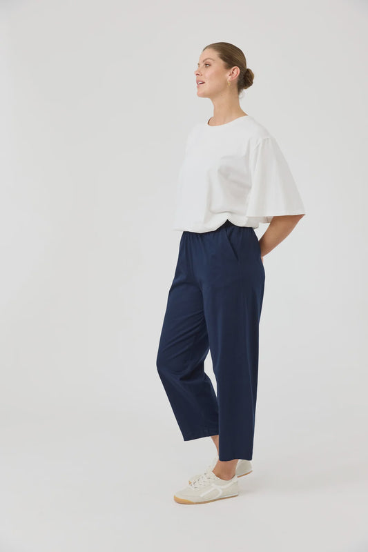 Studio Traveller Pant - Indigo