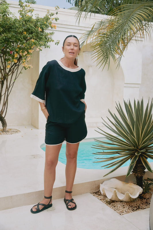 Maris Splice Short - Black/Tusk