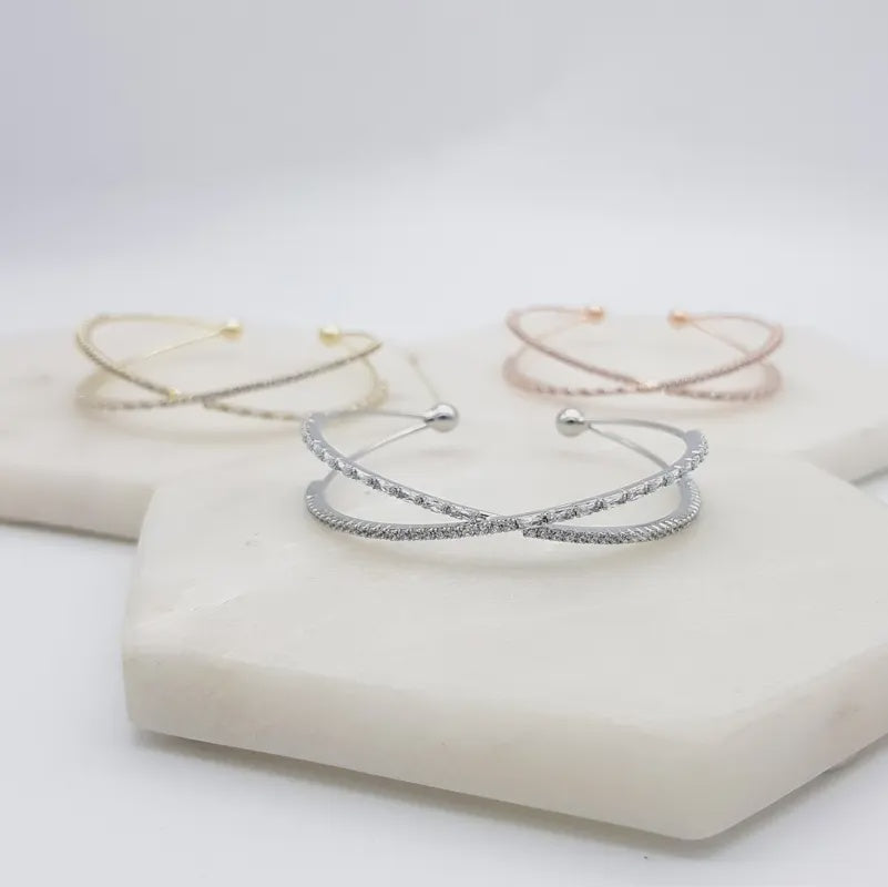 Cross Over CZ Bangle Rhodium