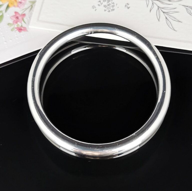 Hilton Bangle Silver