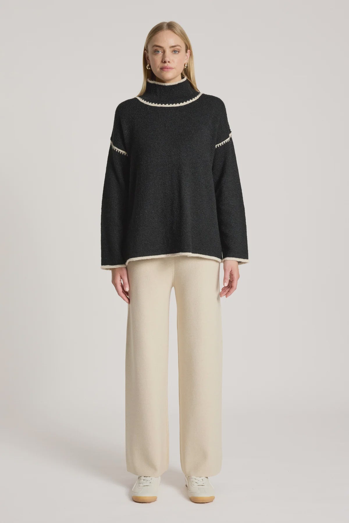 Orin Jumper - Black/Dune