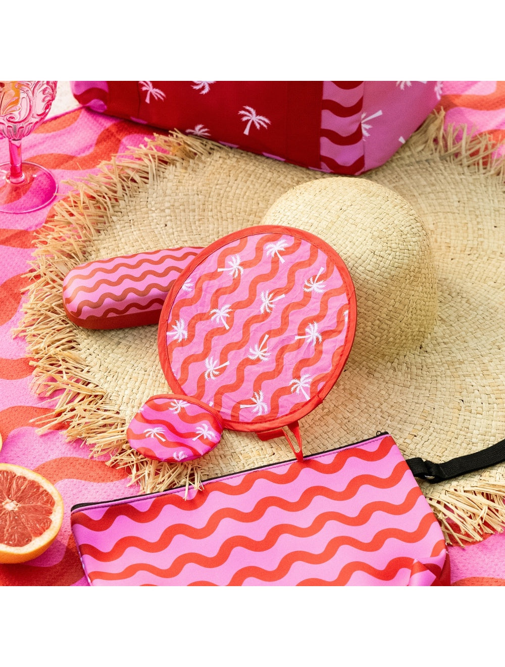 Summer Chill Twist Fan (Pink)