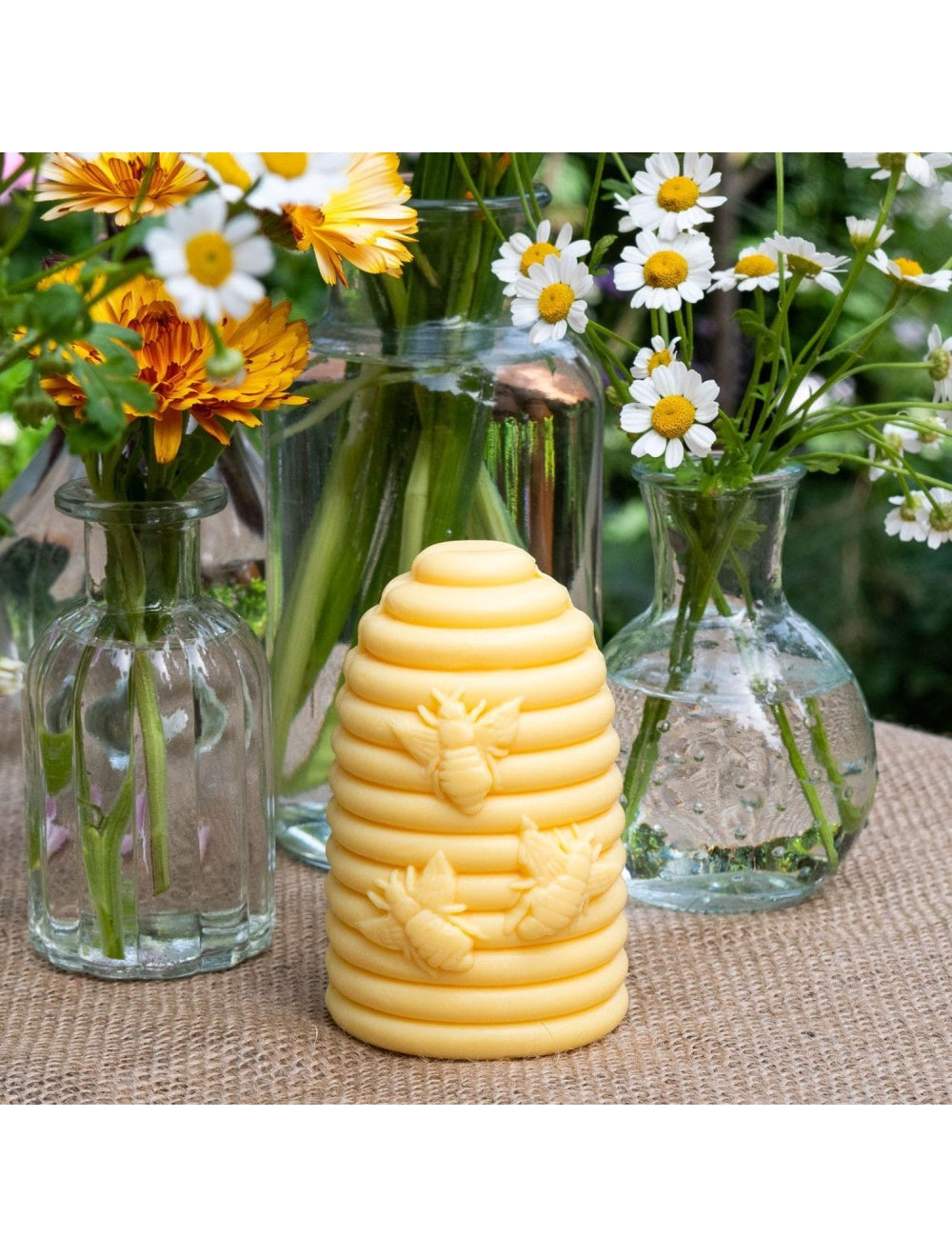 Heathcote & Ivory Busy Bees Beehive Soap