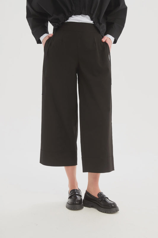 Classic Trouser - Black