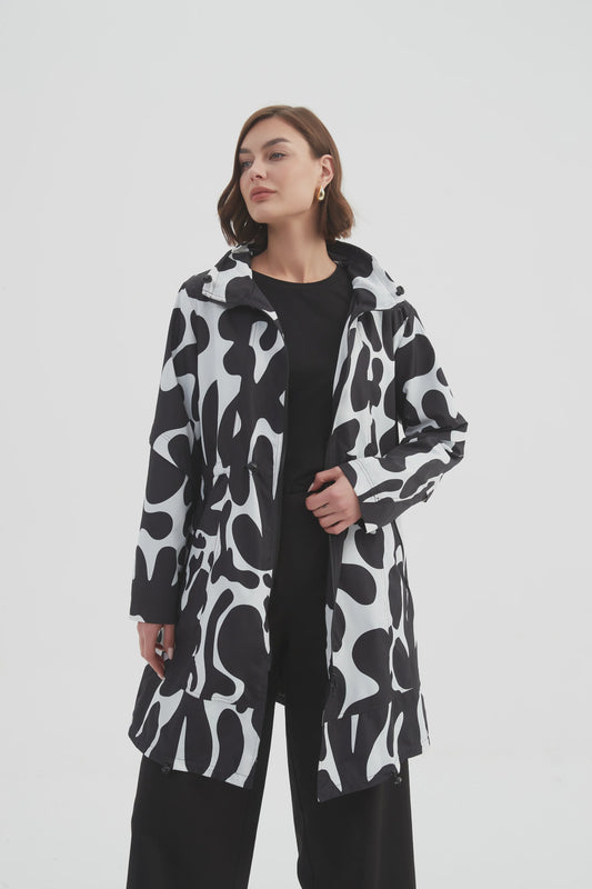 ADJUSTABLE WAIST PRINT PARKA (BLACK& CREAM)