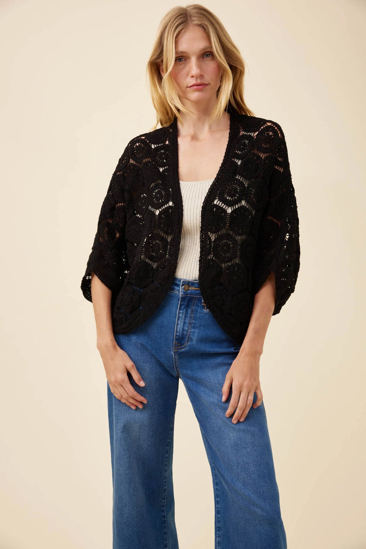 Maggie Crochet Cape - Black (One Size)