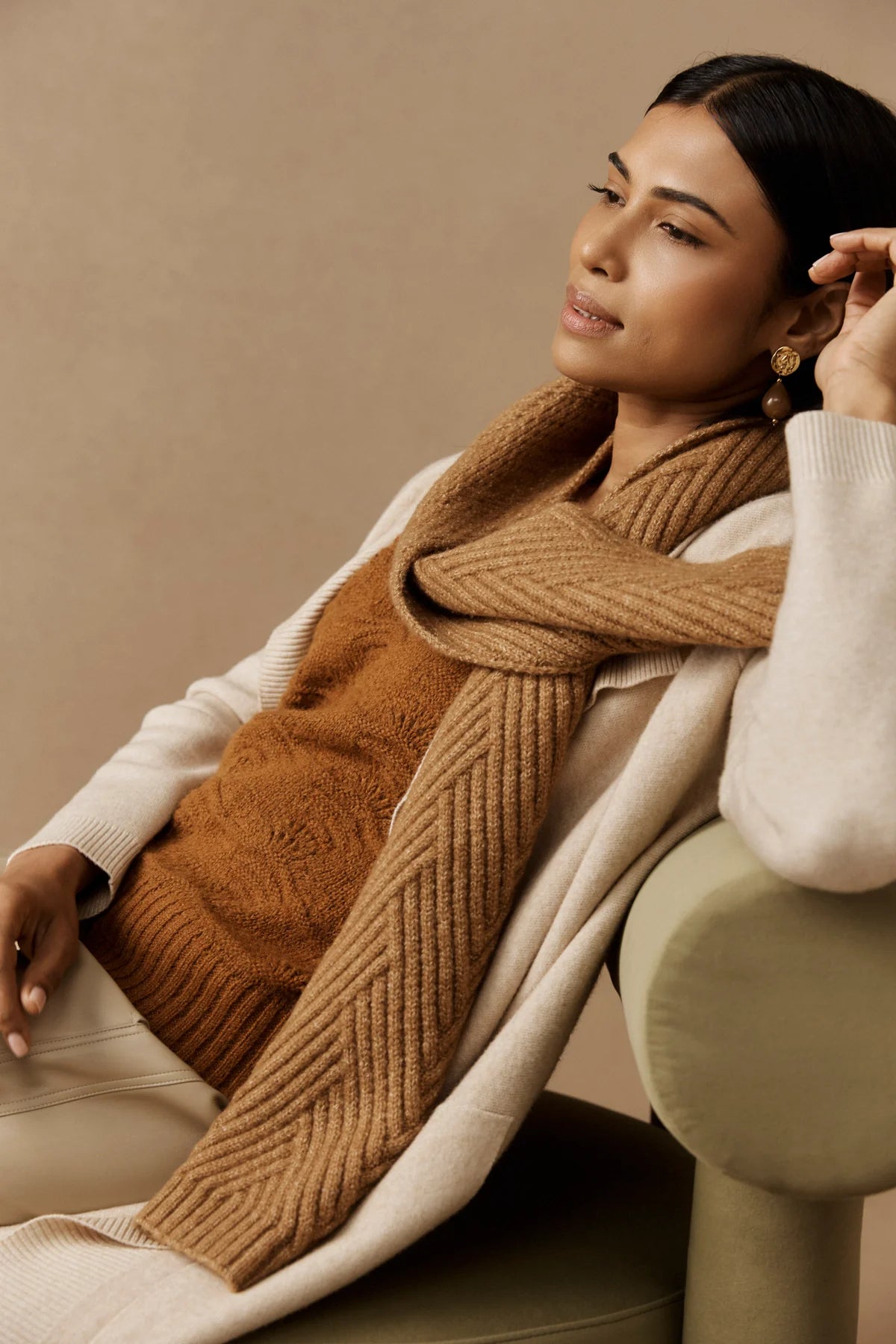 Sable Knit Scarf  -  Mocha