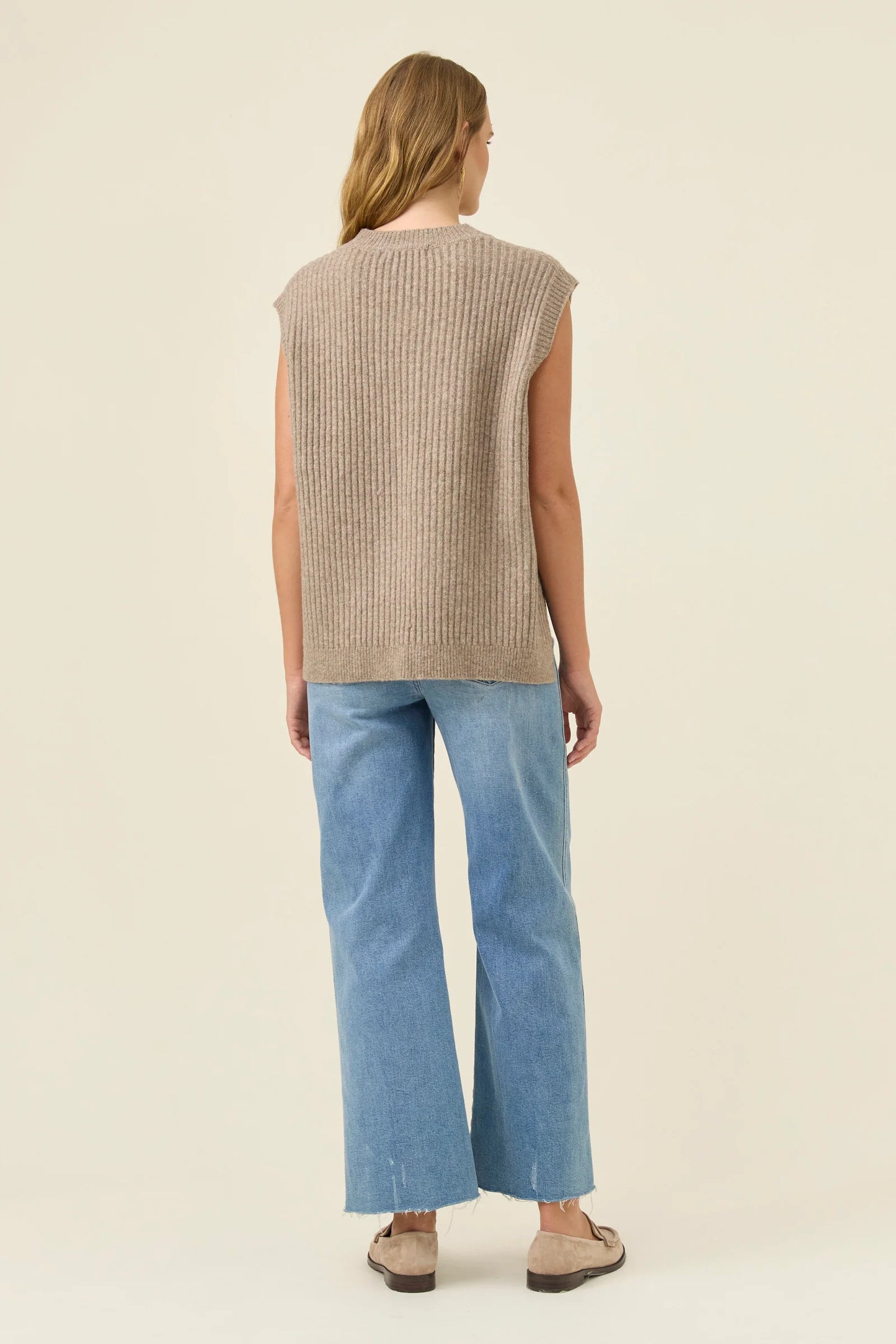 Miru Crew Knit Vest Stone