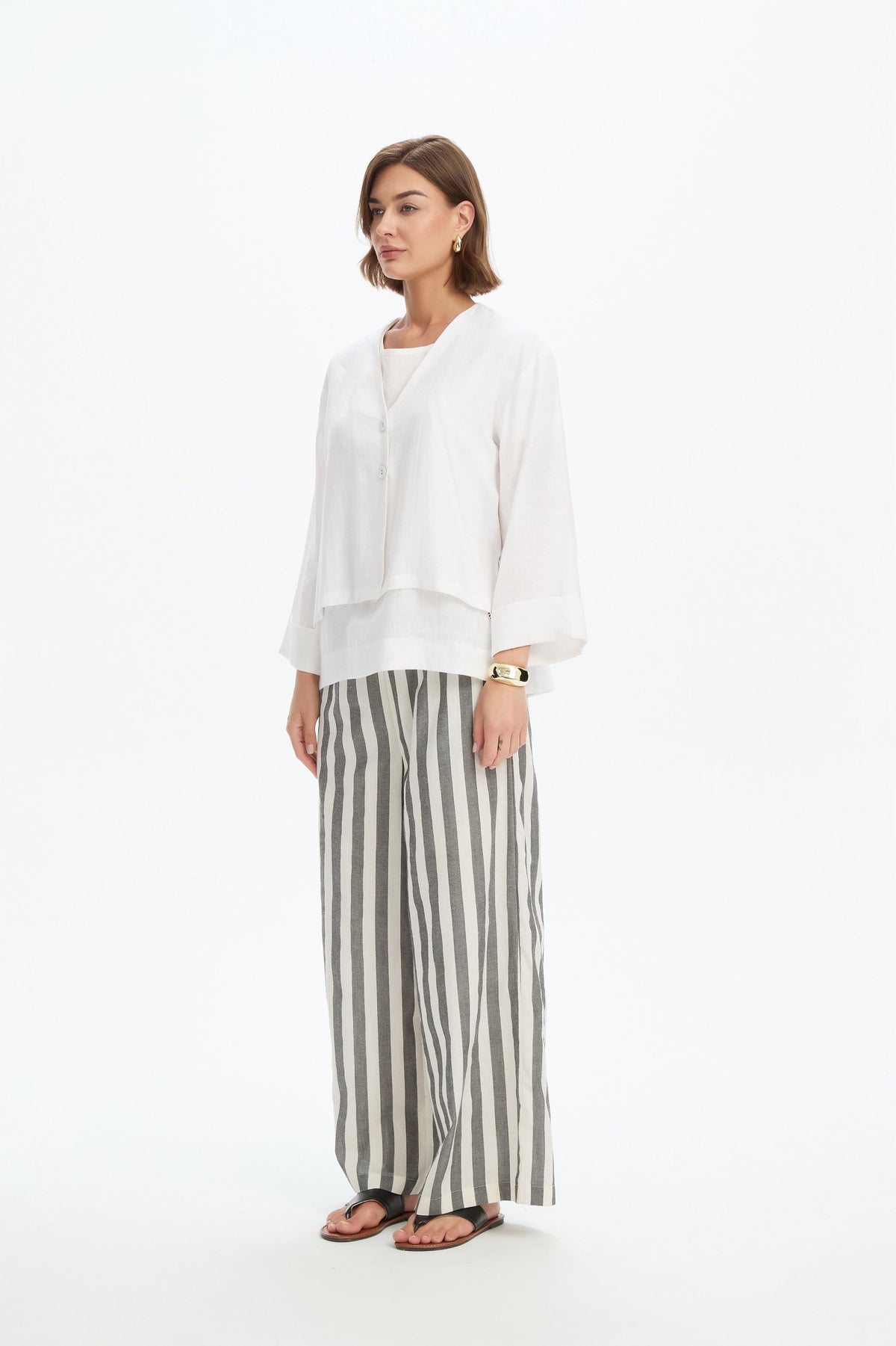 Relaxed Linen Cardi - White