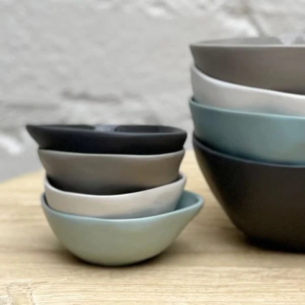 Flax Pinch Pot 8 cm Charcoal