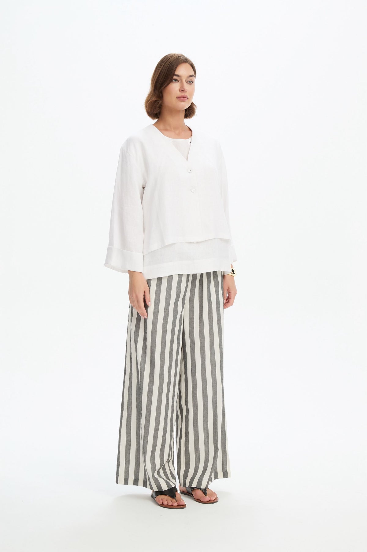 Relaxed Linen Cardi - White