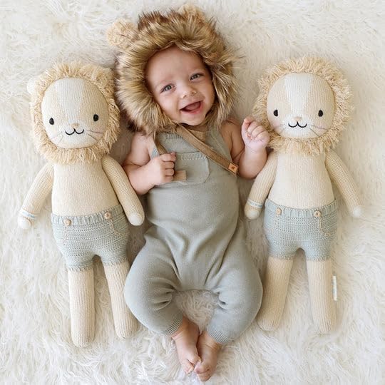 Sawyer the Lion 13"