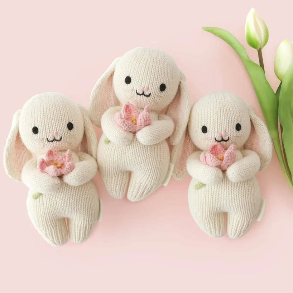 Baby Bunny (Blooming Tulip)