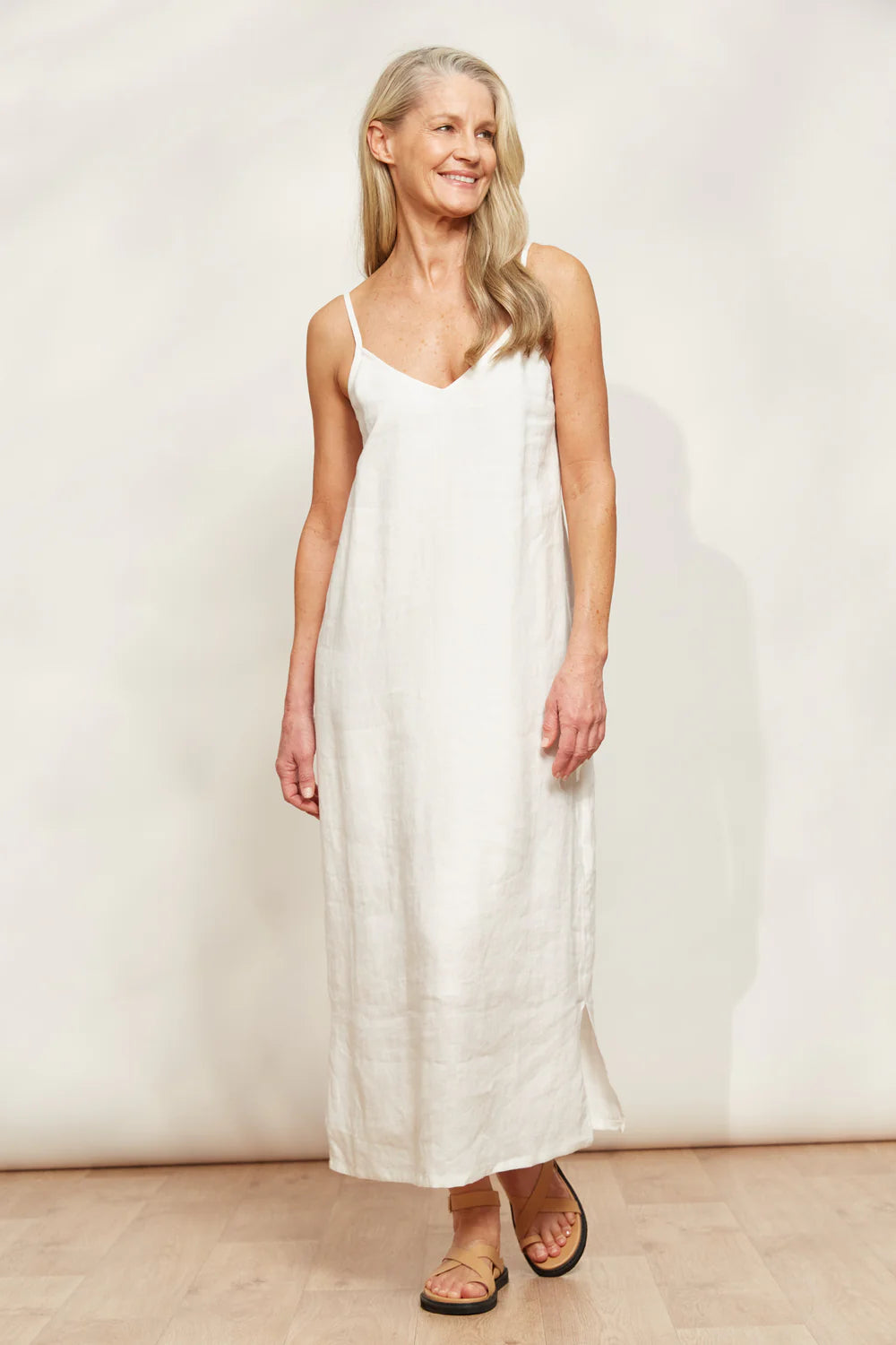 Sojourn Tank Maxi Opal