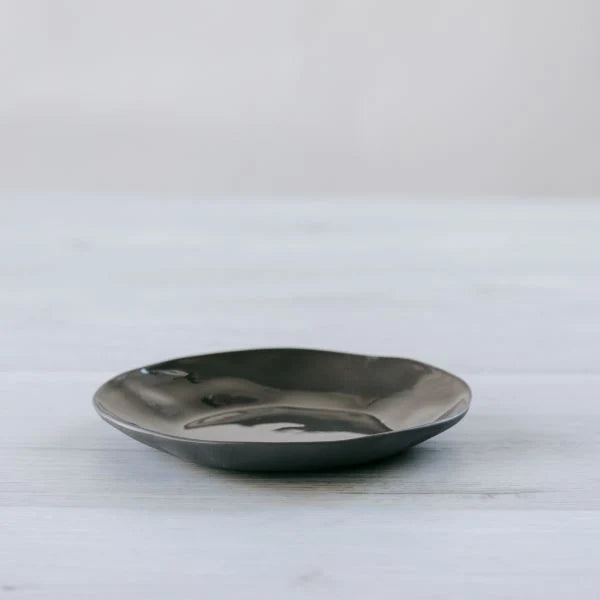 Flax Saucer Charcoal
