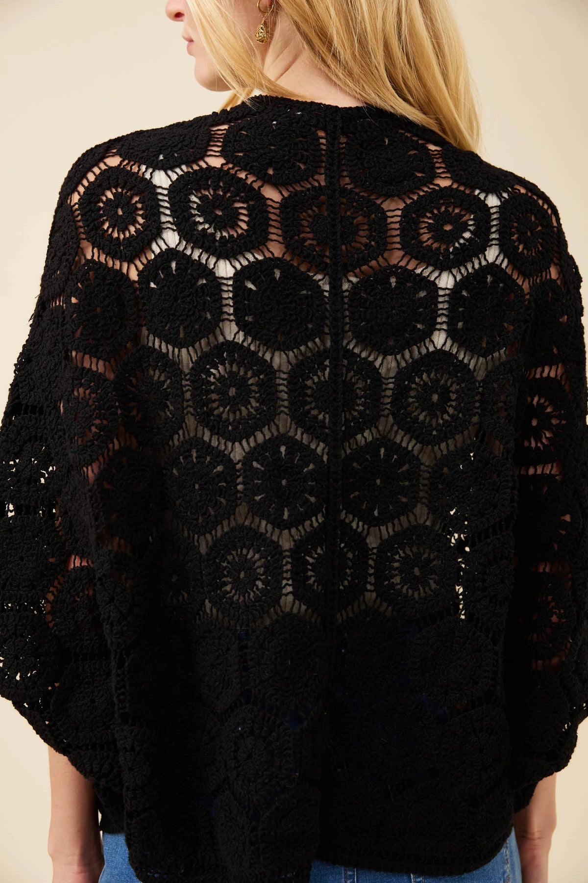 Maggie Crochet Cape - Black (One Size)