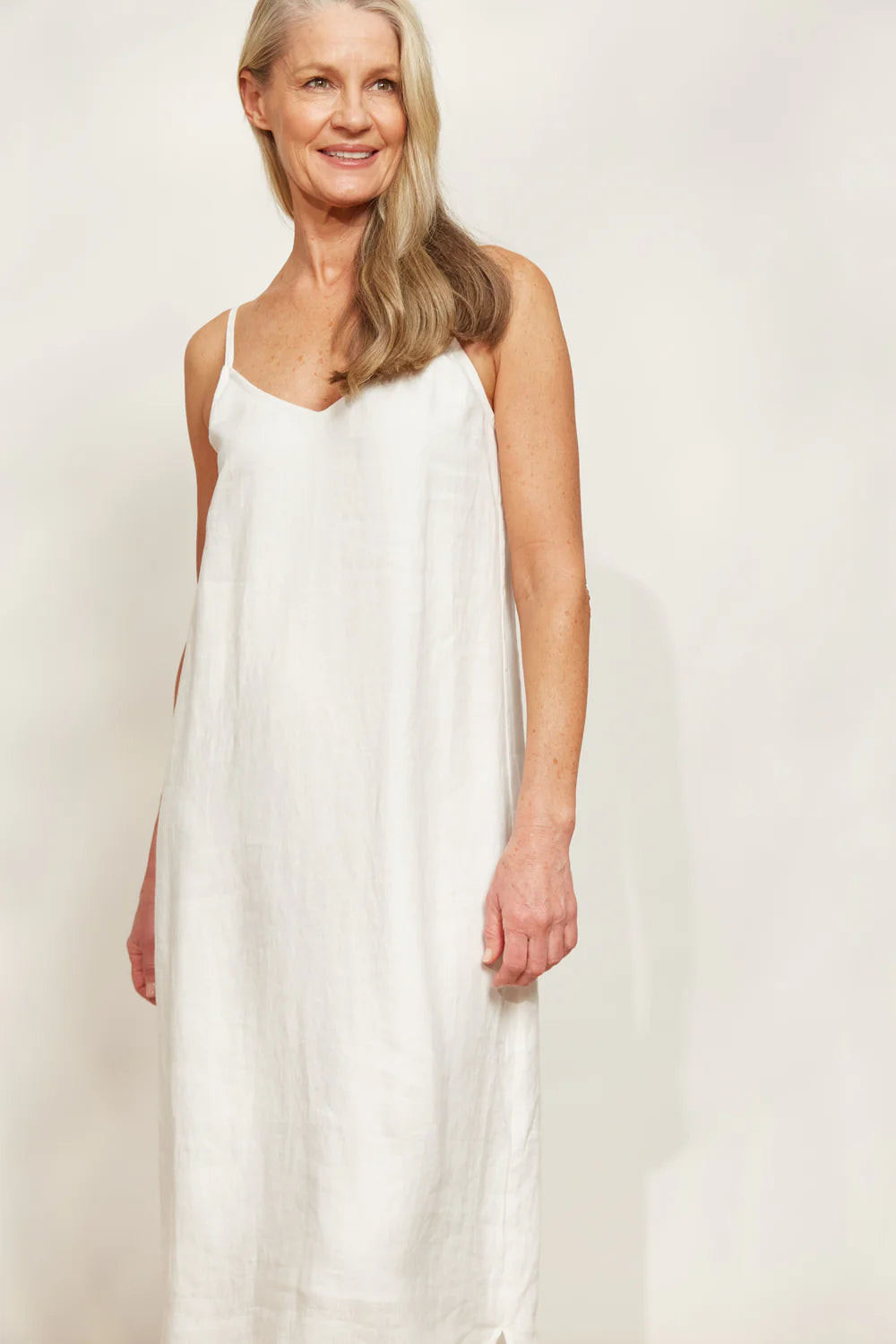 Sojourn Tank Maxi Opal