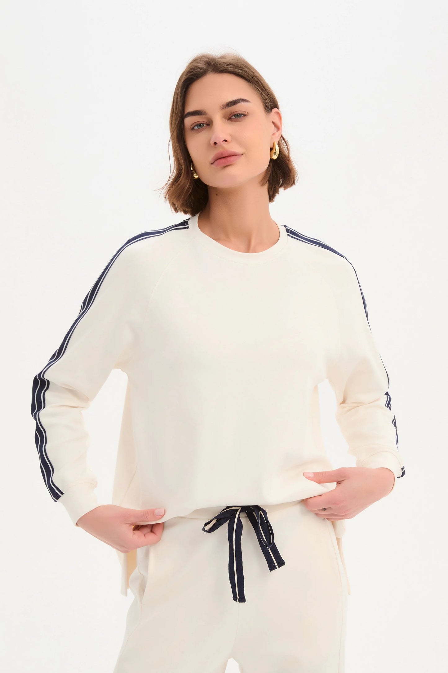 STRIPE SLEEVE SWEAT - CREAM & NAVY