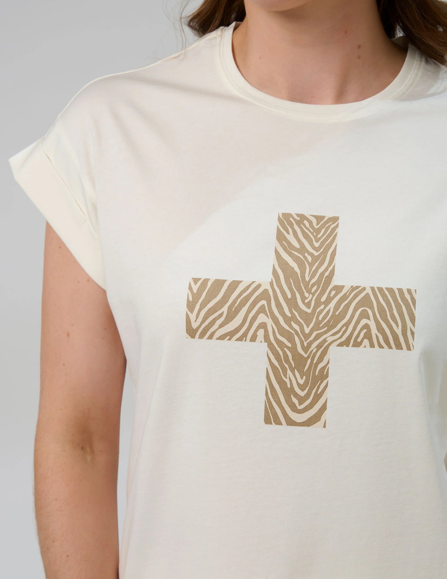 Cuff Tee Zebra Cross - Cream