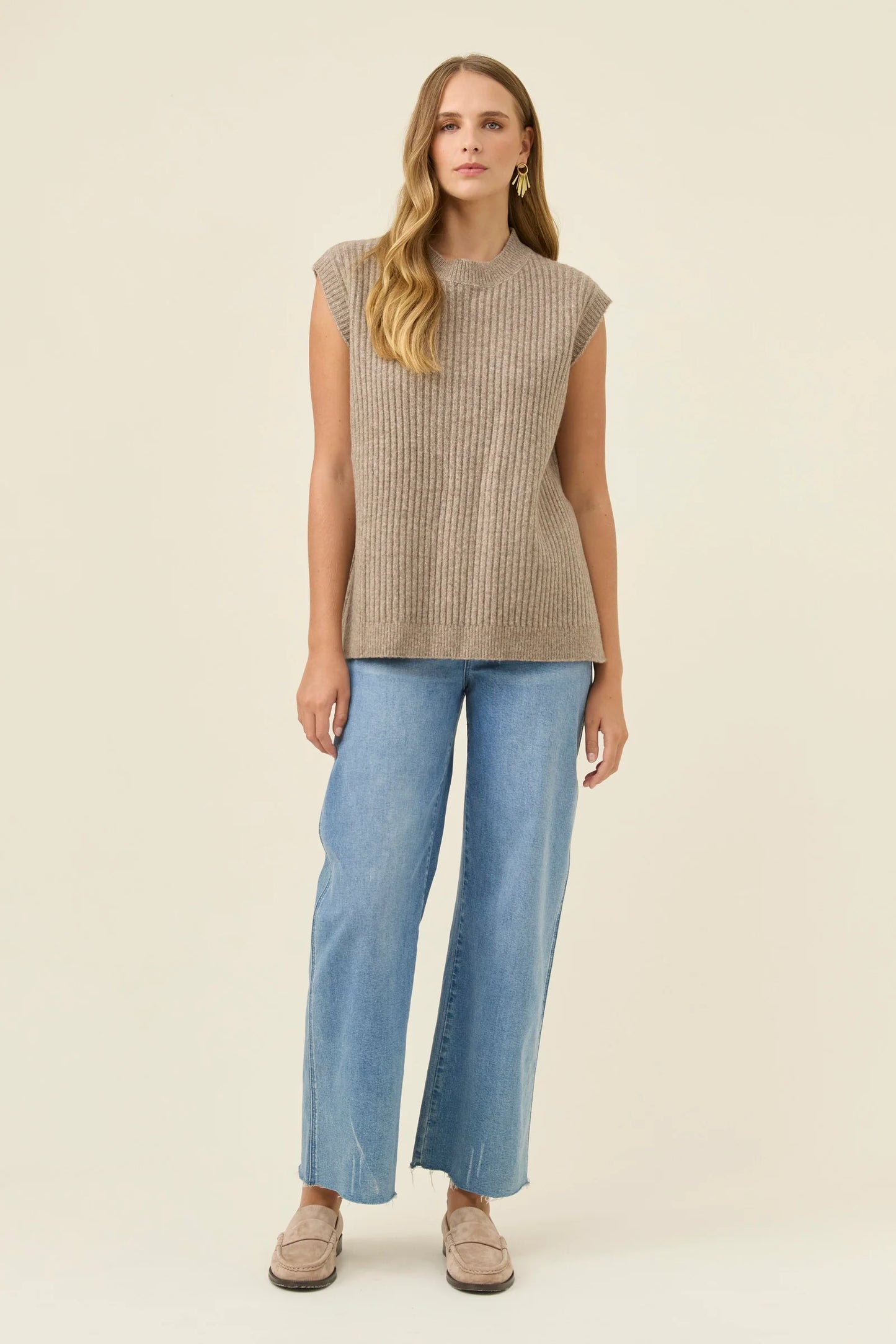 Miru Crew Knit Vest Stone