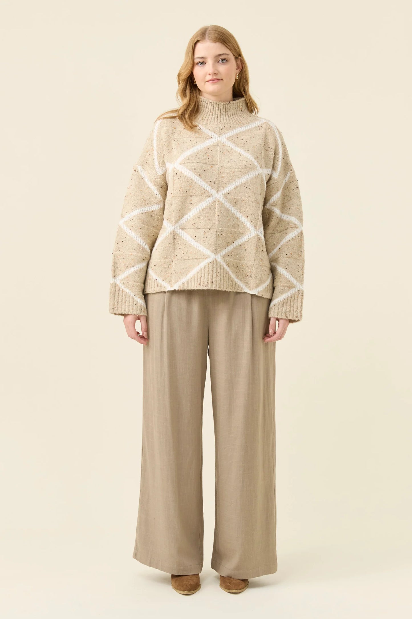 Mckenna Diamond Jumper - Stone