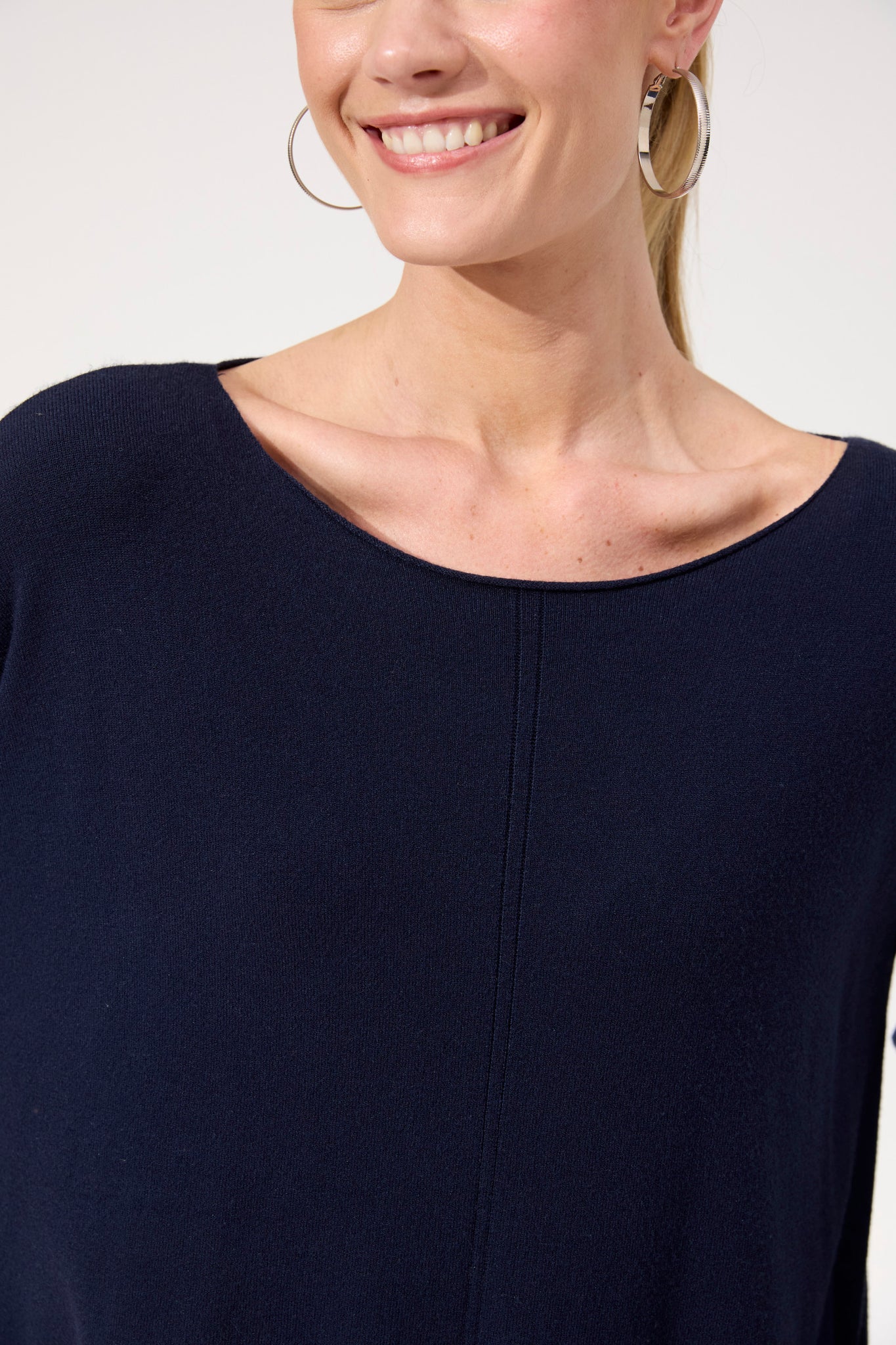 Chamonix Jumper - Navy (One Size)
