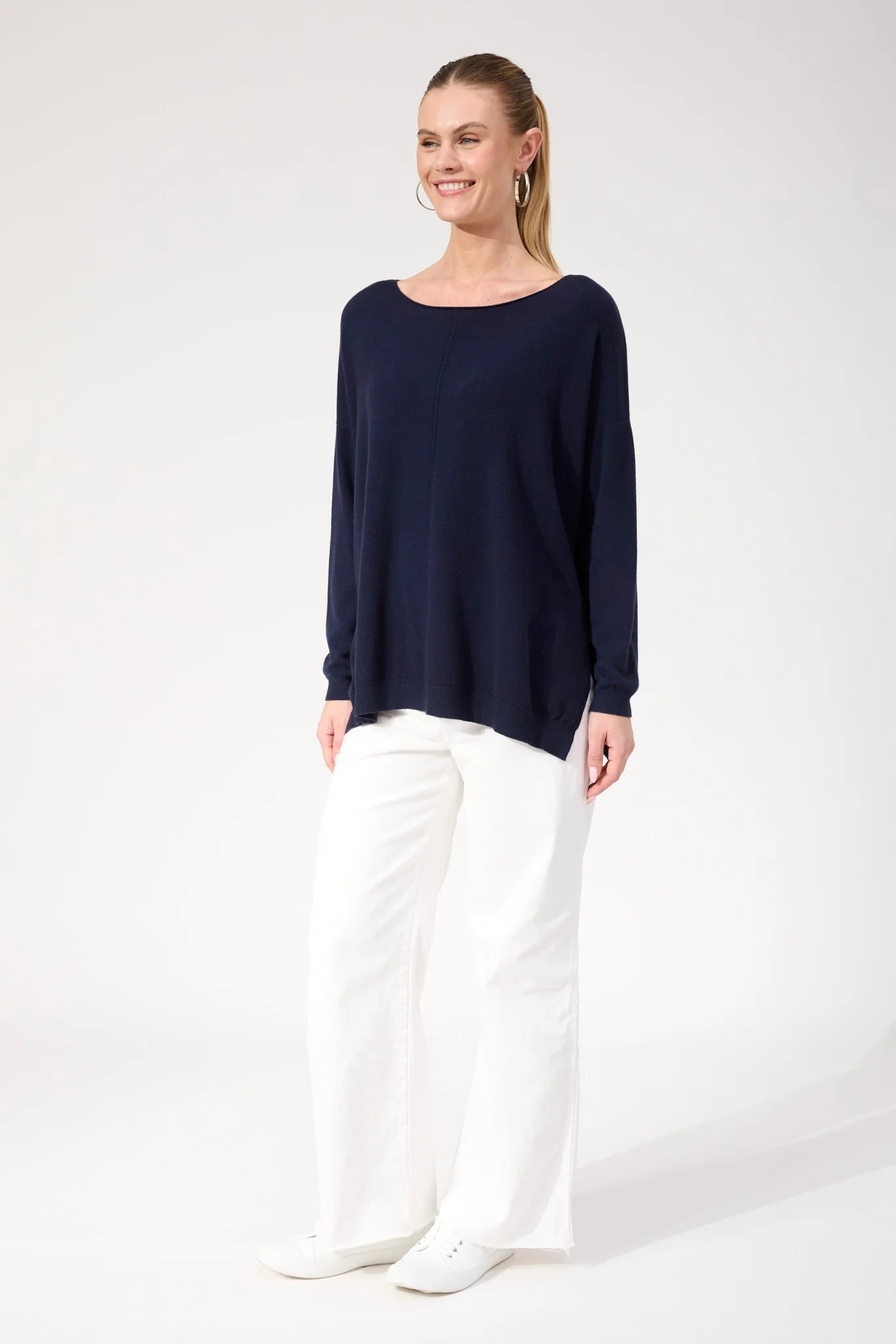 Chamonix Jumper - Navy (One Size)