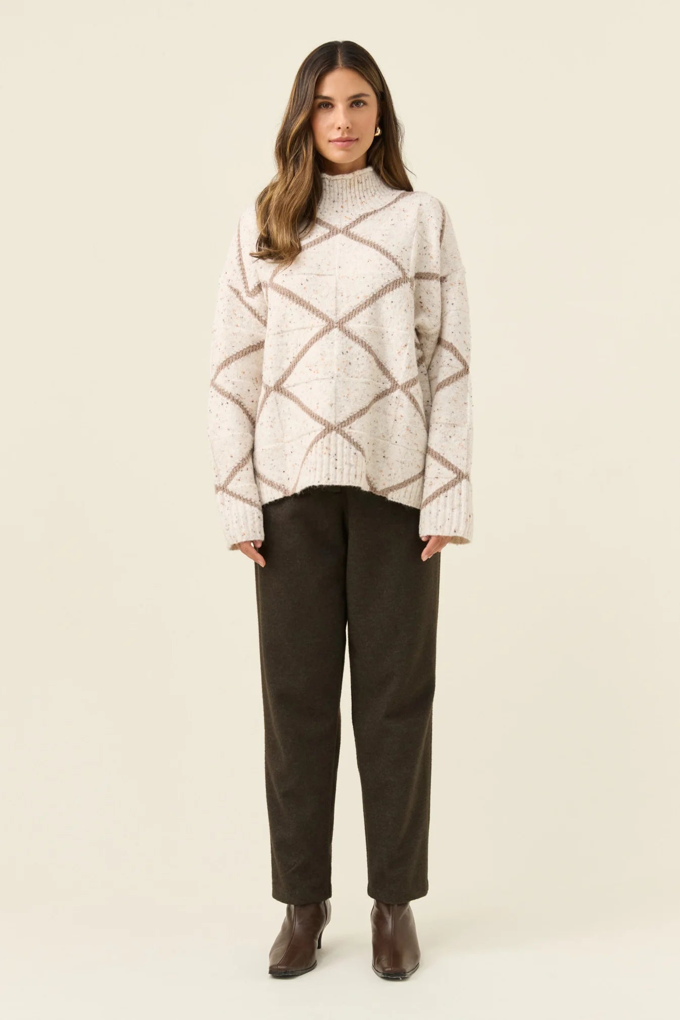 Mckenna Diamond Jumper - Ivory