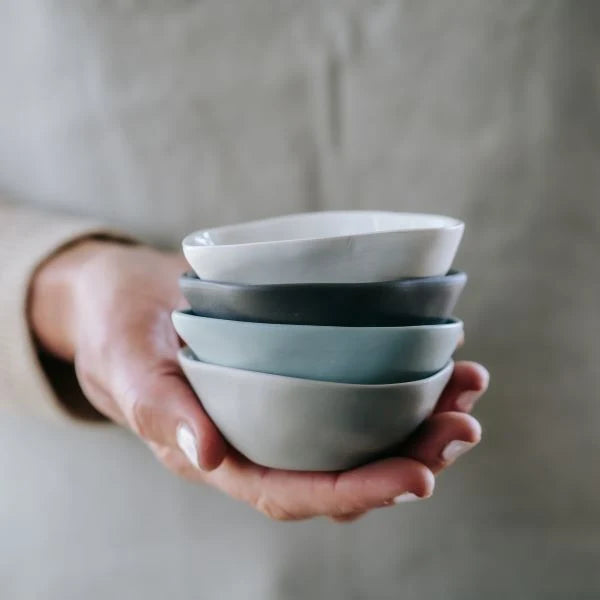 Flax Pinch Pot 8 cm Charcoal