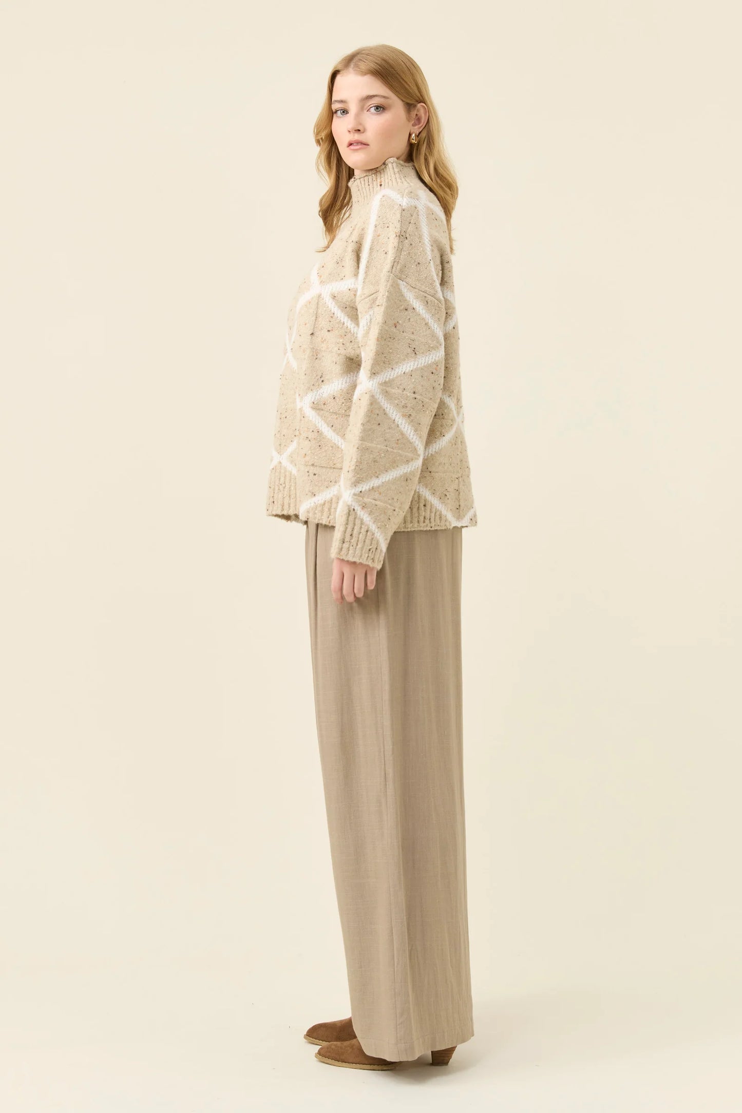 Mckenna Diamond Jumper - Stone
