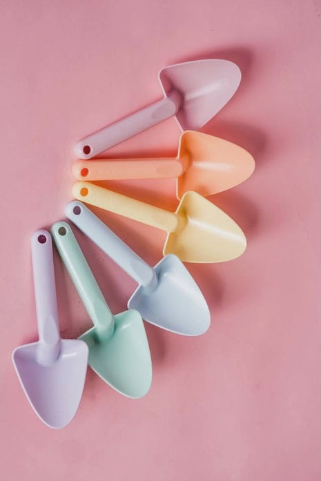 Little Diggers Spade (Assorted Colours)